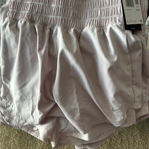 Nike Women's Athletic Shorts - Light Pink